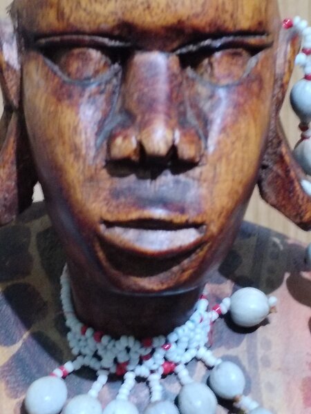 Statueta africana femeie Masai